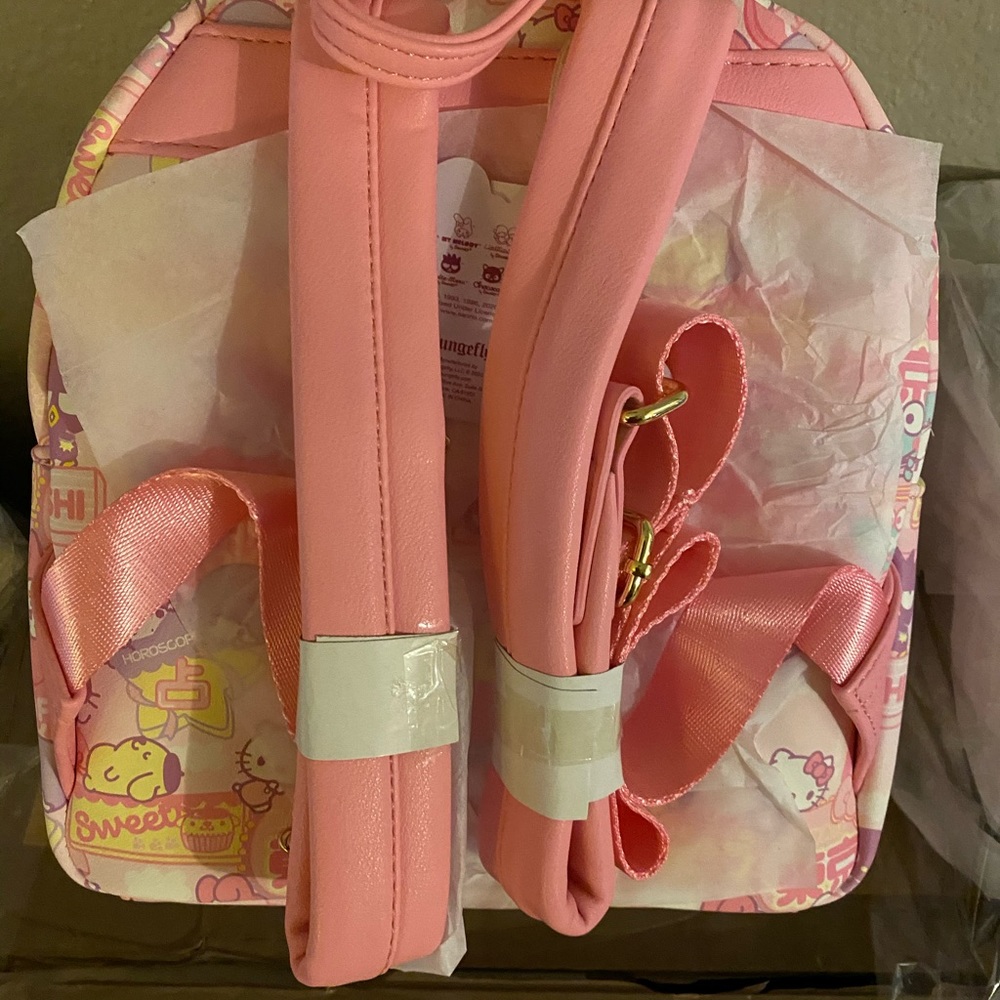 Hello Kitty Kawaii Convertible Mini Backpack - Picture 2 of 2